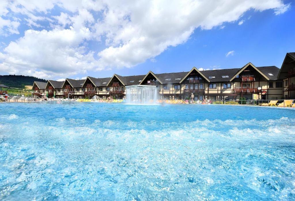 Apartman Liptov - Hotel Bešeňová エクステリア 写真