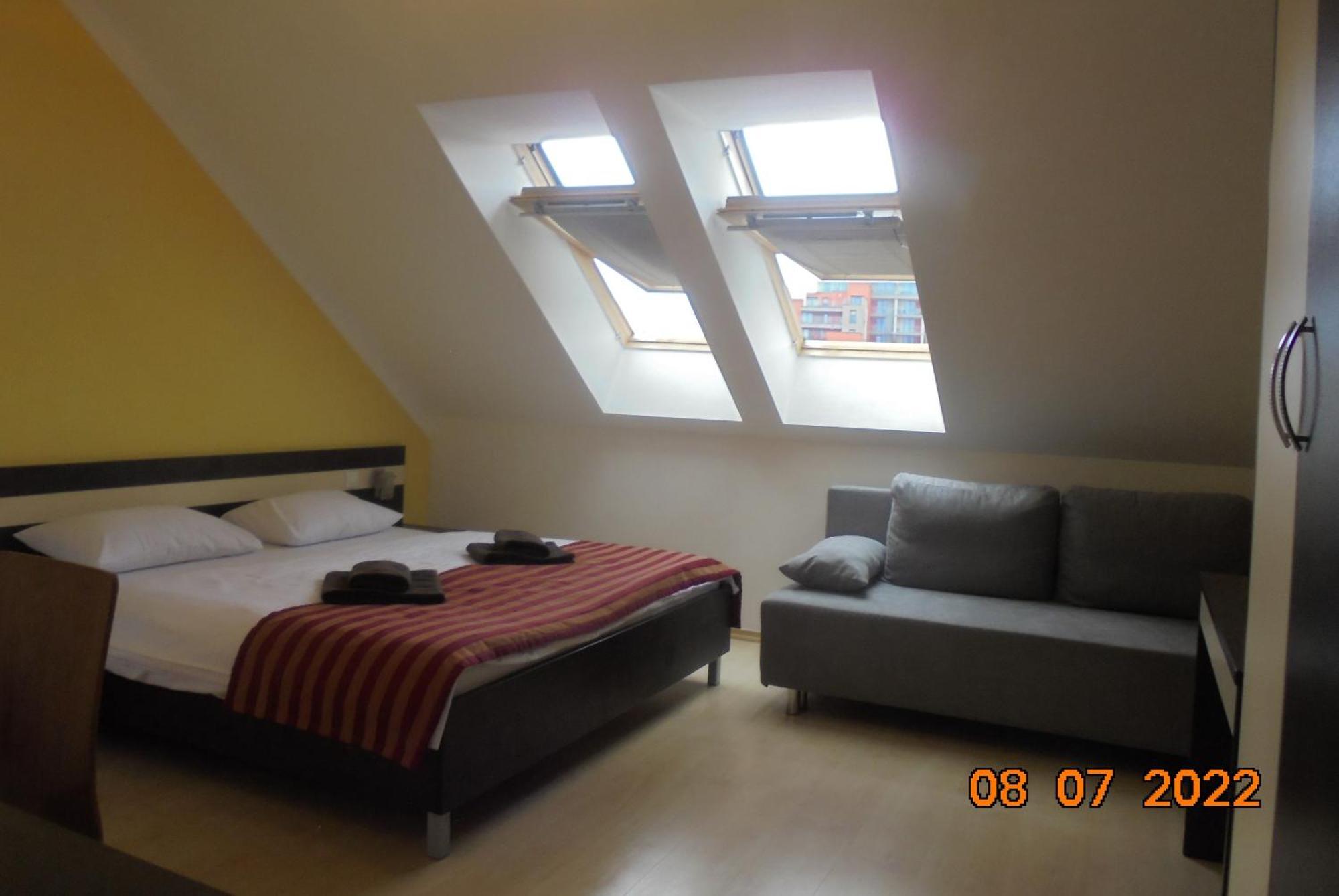 Apartman Liptov - Hotel Bešeňová エクステリア 写真